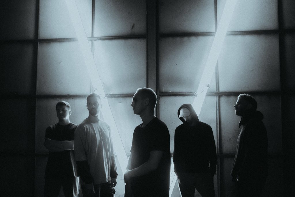 Landmvrks Lost In A Wave album review