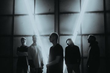 Landmvrks Lost In A Wave album review